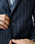 Giacca monopetto gessata bernese