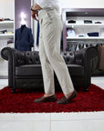 Pantalone modello Caruso con fibbie laterali