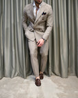 Abito sartoriale doppio petto gessato beige