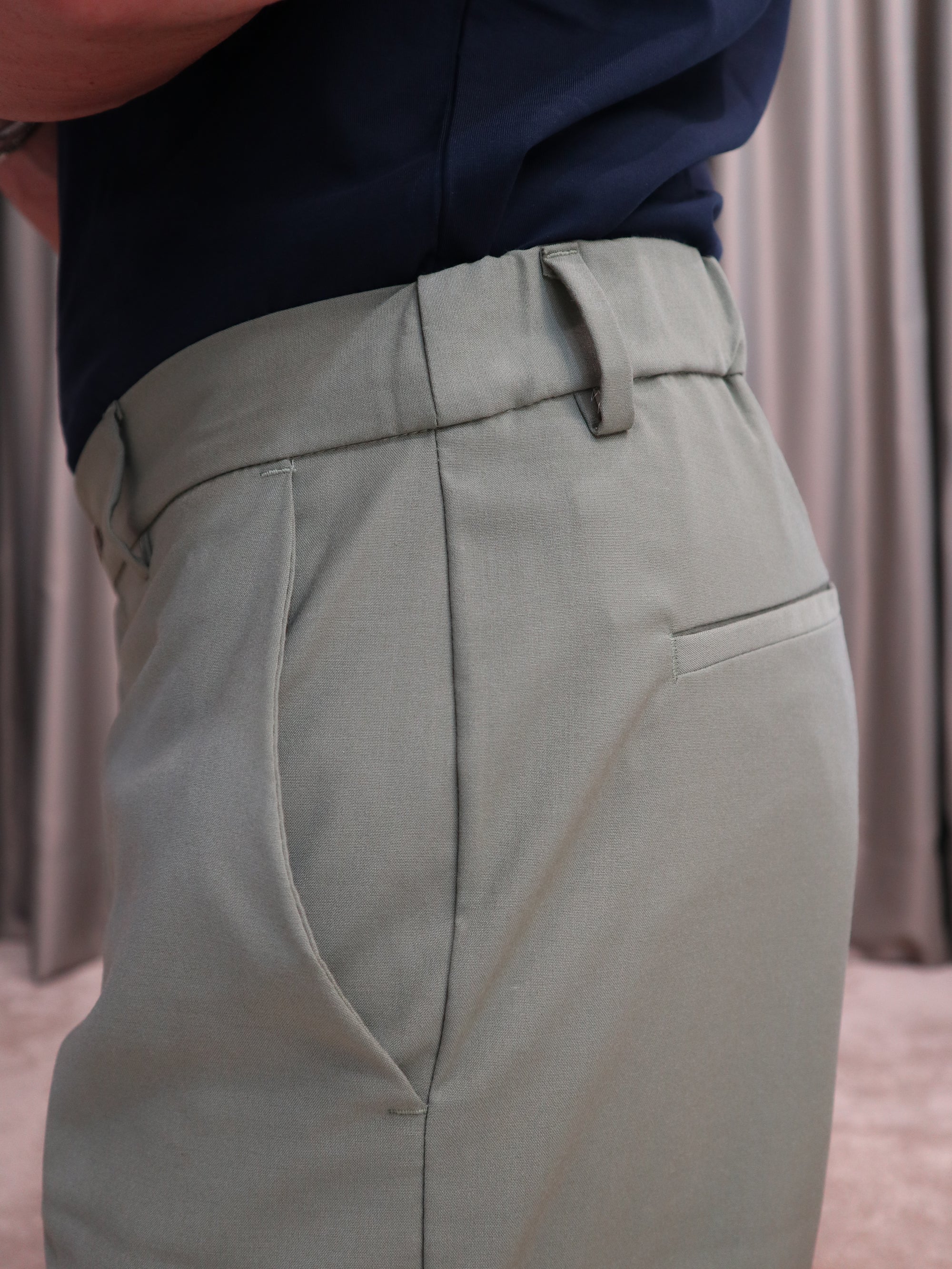 Bermuda in fresco lana