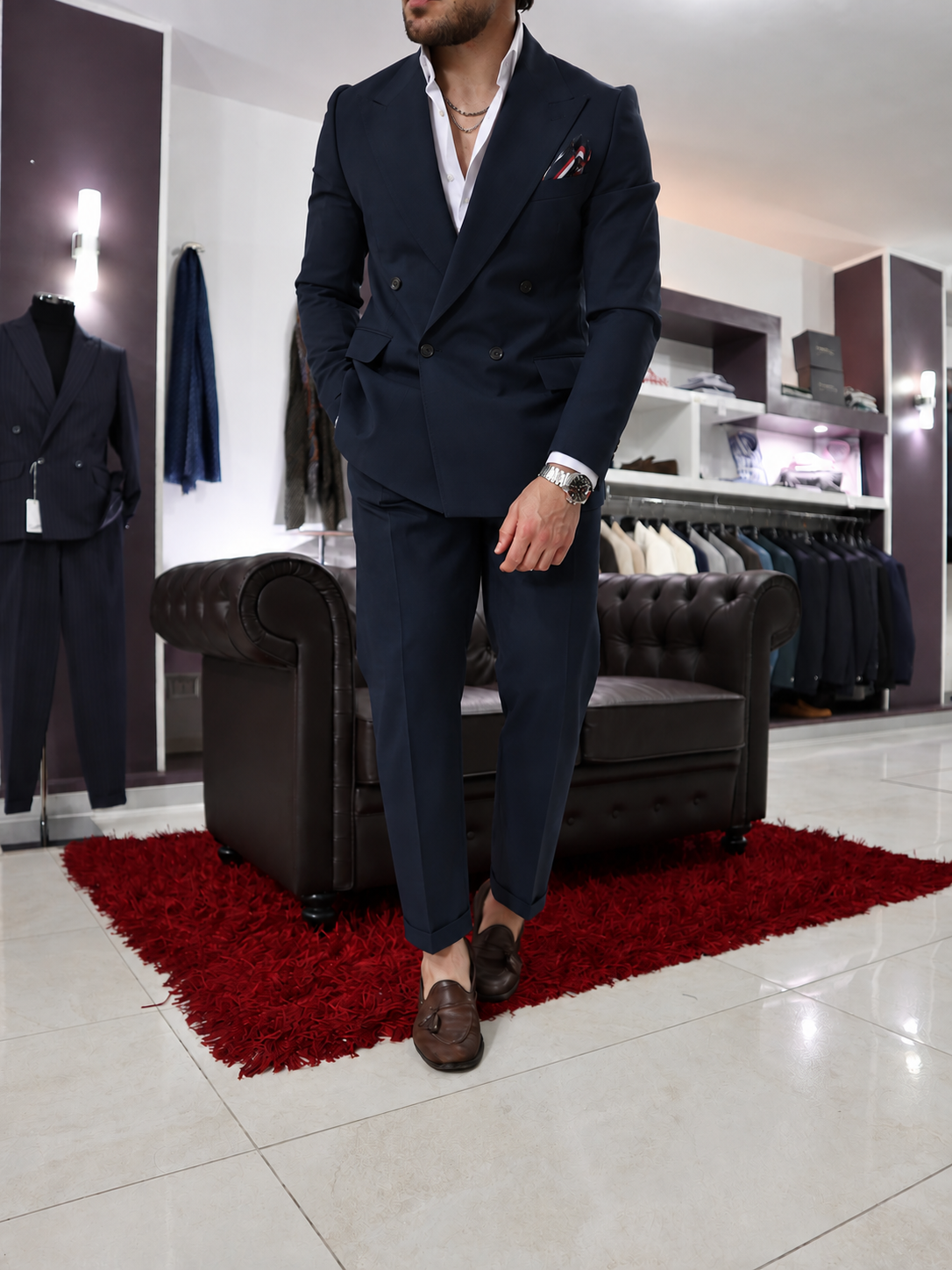 Abito sartoriale doppio petto rever ampio in pura lana blu