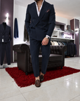Abito sartoriale doppio petto rever ampio in pura lana blu