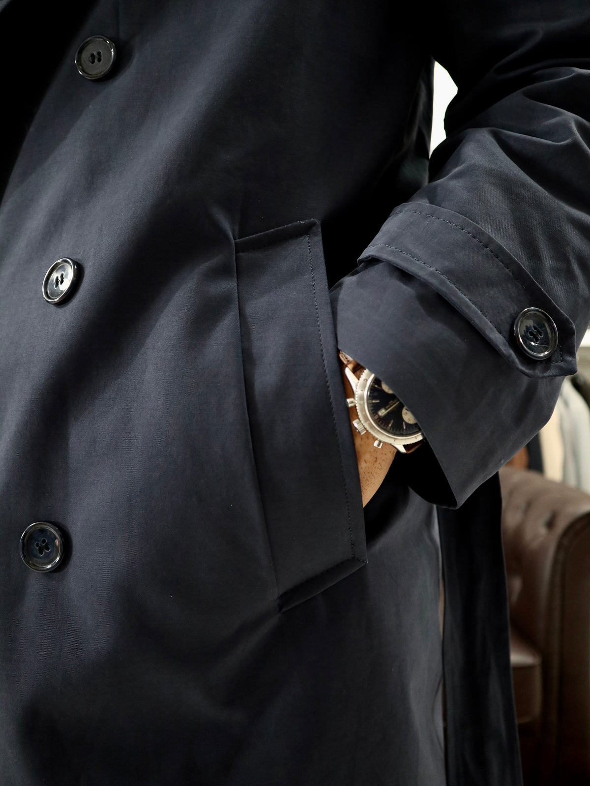 Trench sartoriale doppio petto in cotone tecnico