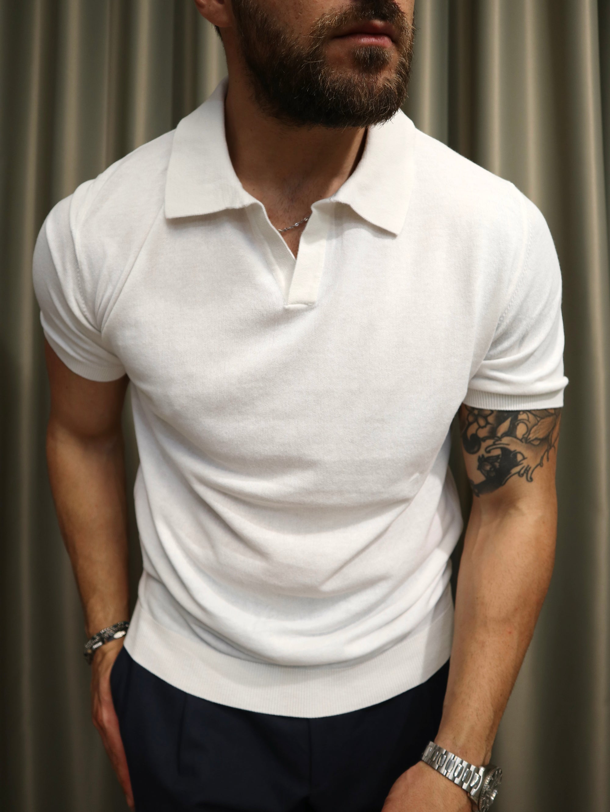 Polo scollo V 100% cotone