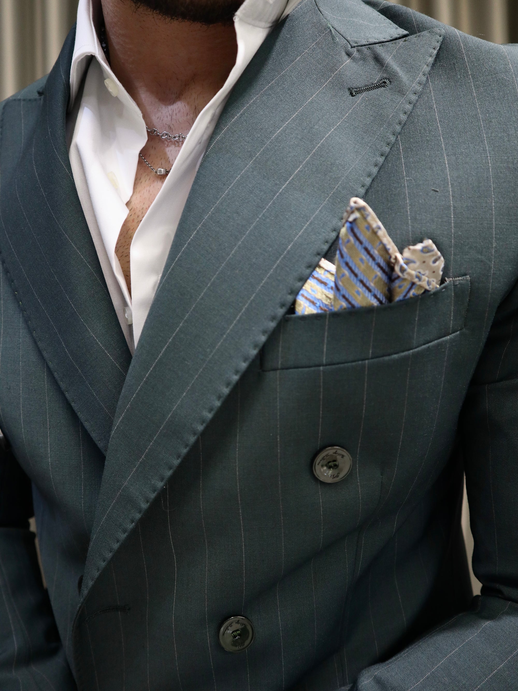 Abito sartoriale doppio petto gessato verde