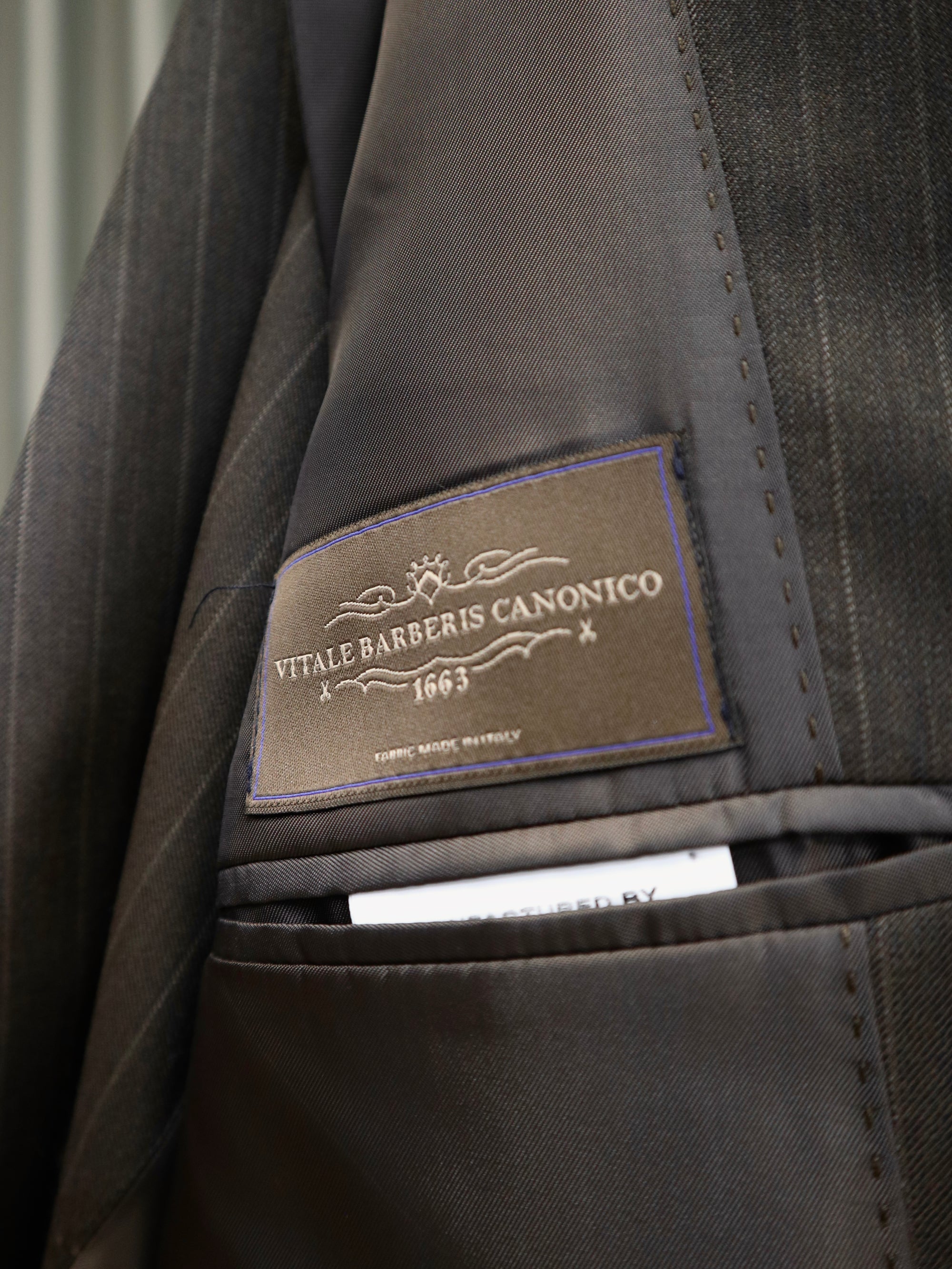 Abito sartoriale in 100% Lana Vitale Barberis Canonico